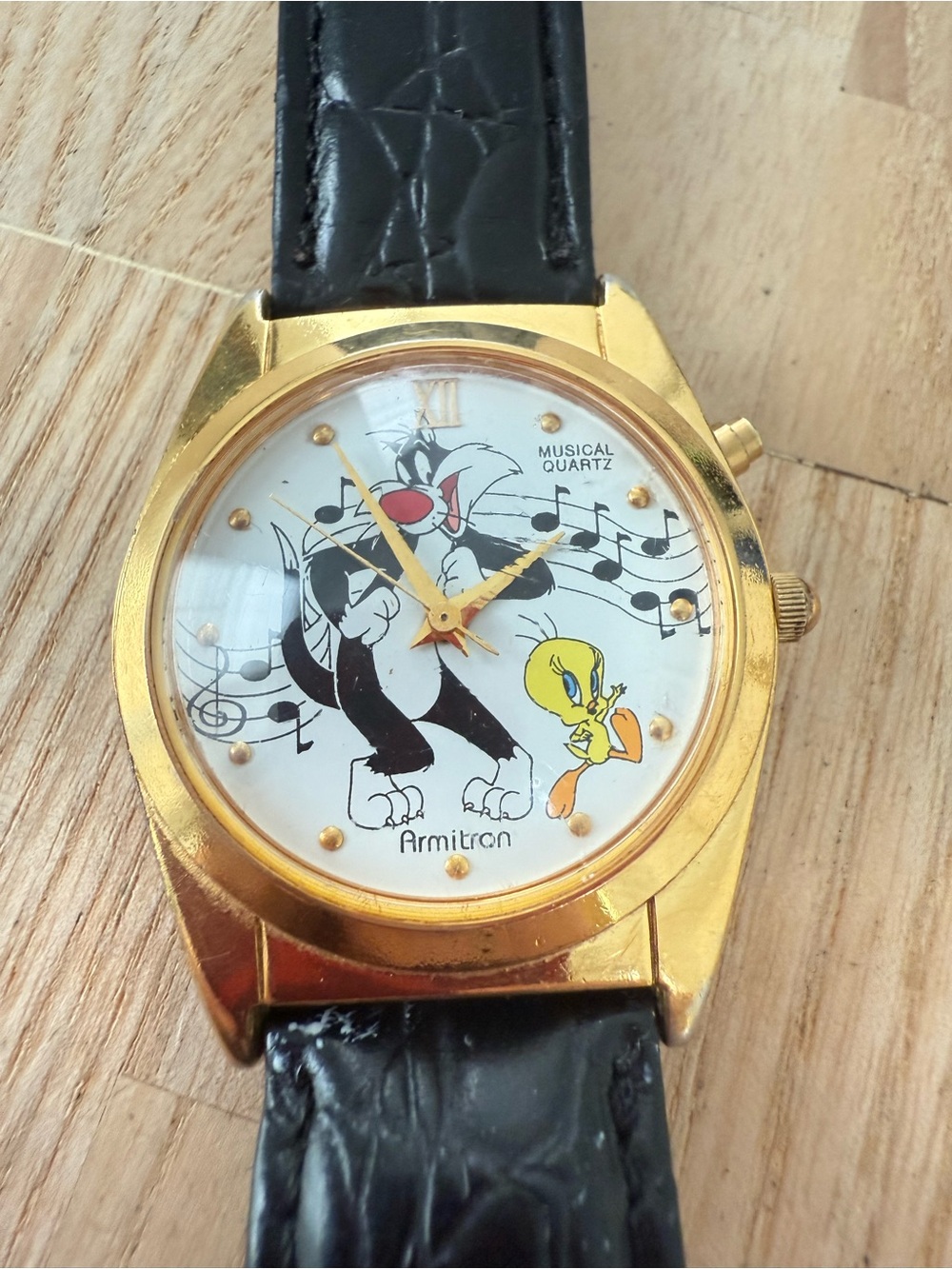 Warner bros looney tunes Sylvester and tweety musical watch NEW BATTERY